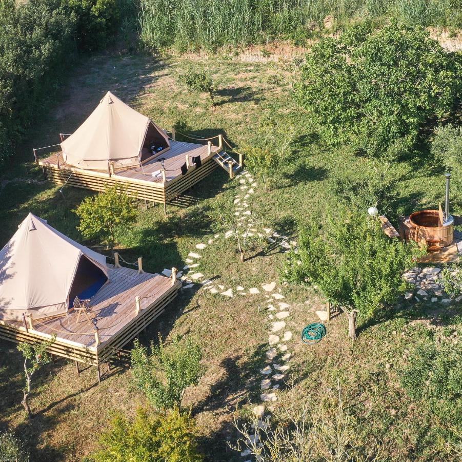 לוריניה The Far End Surf House - Surf & Yoga Holidays מראה חיצוני תמונה